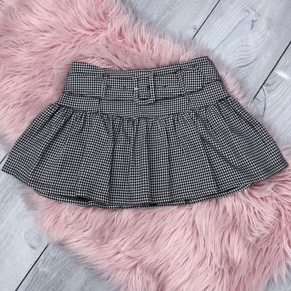 F21 Black & White Pleated Mini Skirt - XS - Picture 1 of 7